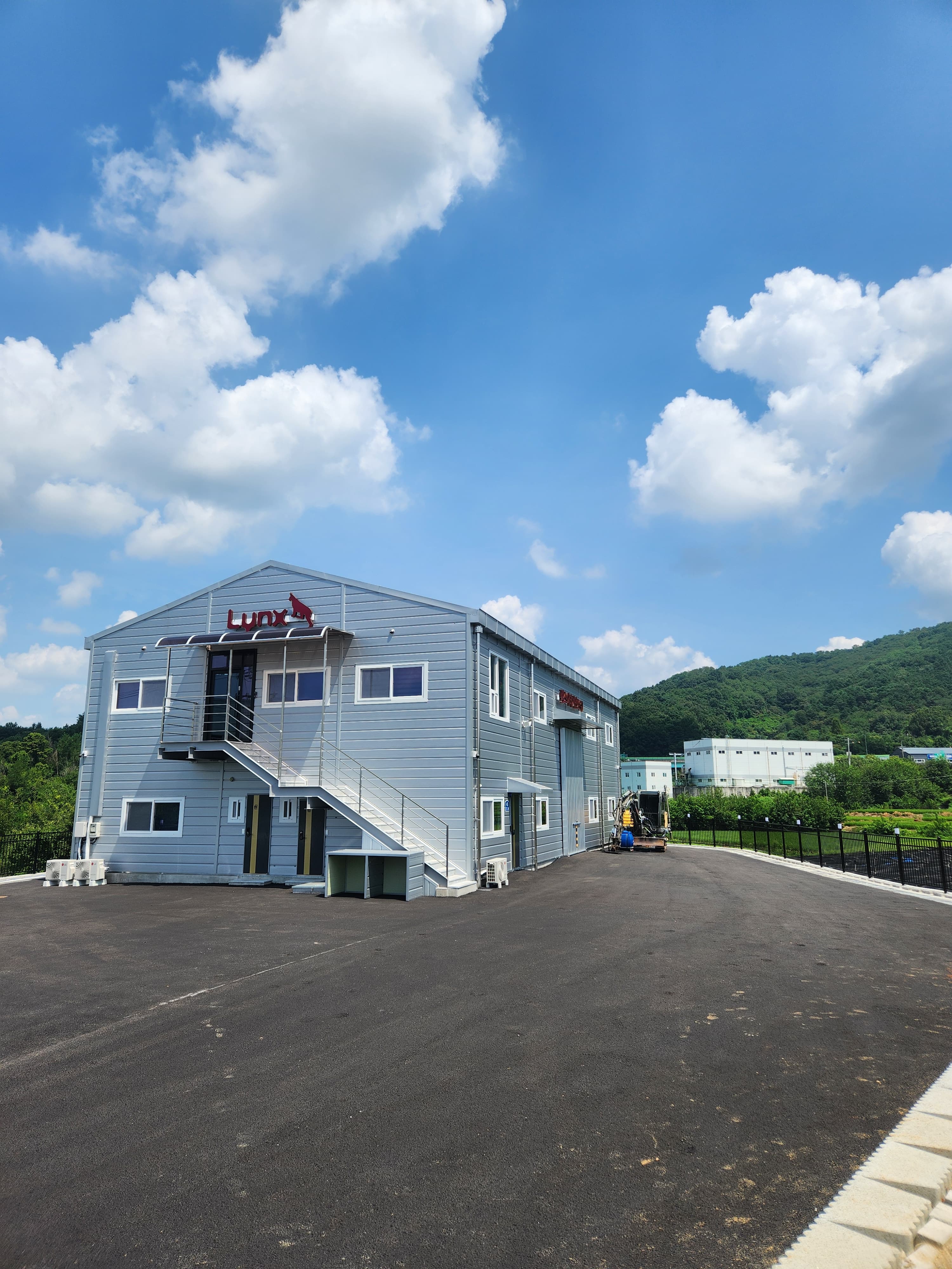 Lynx Attachments factory in Bugang, Sejong